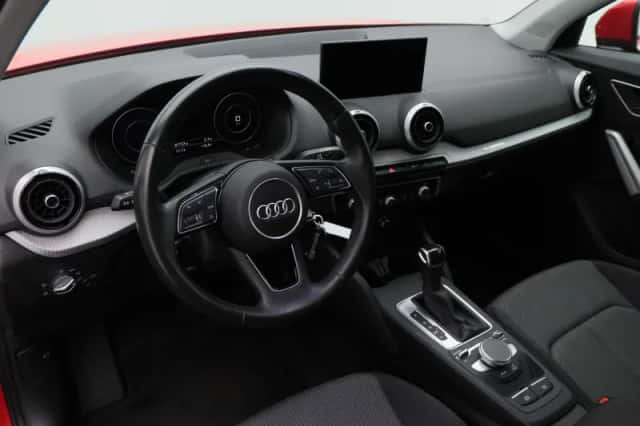 Audi Q2 (2021) thumbnail 3