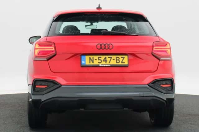 Audi Q2 (2021) thumbnail 5