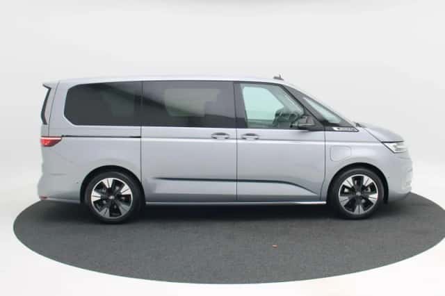 Volkswagen Multivan (2026) thumbnail 6