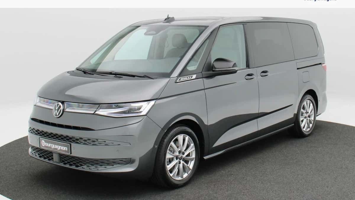 Volkswagen Multivan — foto 1