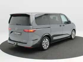 Volkswagen Multivan thumbnail 2