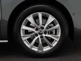 Volkswagen Multivan thumbnail 12