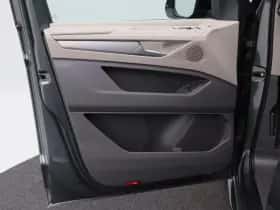 Volkswagen Multivan thumbnail 19
