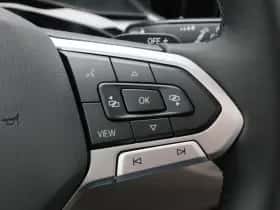Volkswagen Multivan thumbnail 24