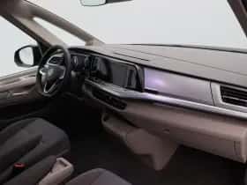 Volkswagen Multivan thumbnail 39
