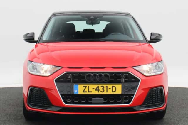 Audi A1 (2019) thumbnail 4