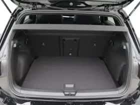 Volkswagen Golf (2026) thumbnail 16