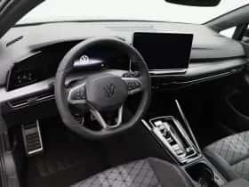 Volkswagen Golf (2026) thumbnail 3