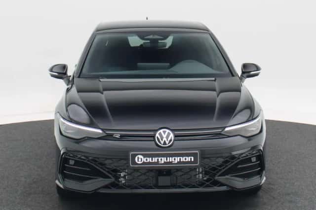 Volkswagen Golf (2026) thumbnail 4