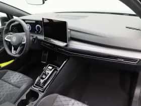 Volkswagen Golf (2026) thumbnail 36