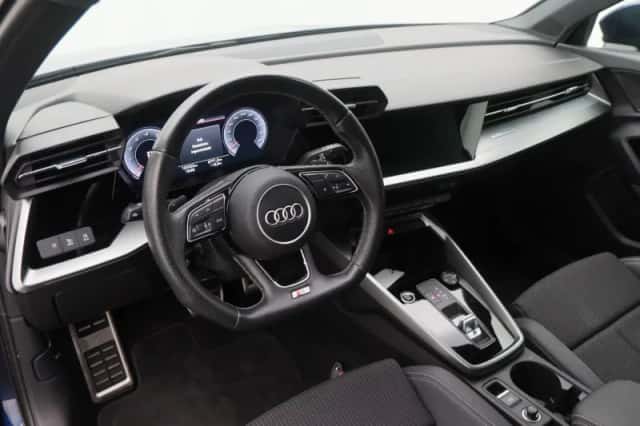 Audi A3 (2021) thumbnail 3