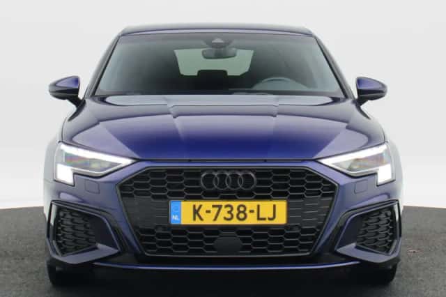 Audi A3 (2021) thumbnail 4