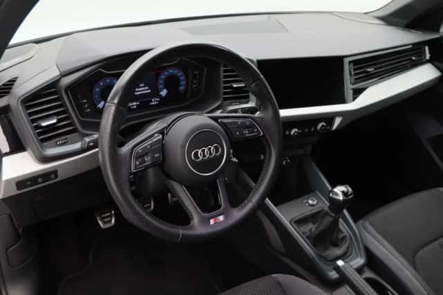 Audi A1 (2020) thumbnail 3