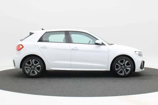 Audi A1 (2020) thumbnail 6