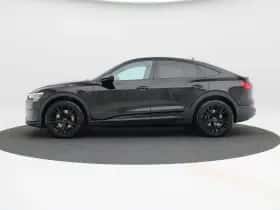Audi e-tron (2022) thumbnail 10
