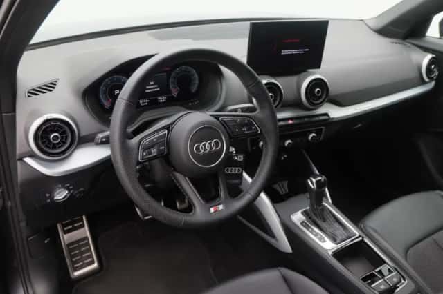 Audi Q2 (2025) thumbnail 3
