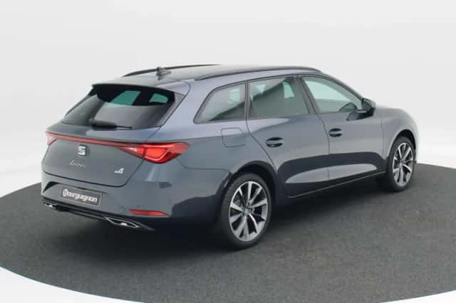 SEAT Leon Sportstourer (2026) thumbnail 2