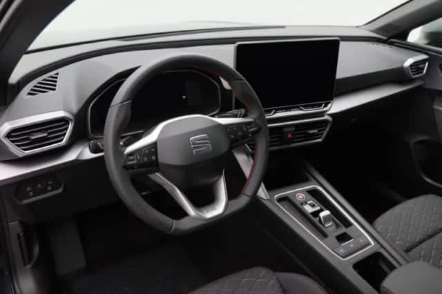 SEAT Leon Sportstourer (2026) thumbnail 3