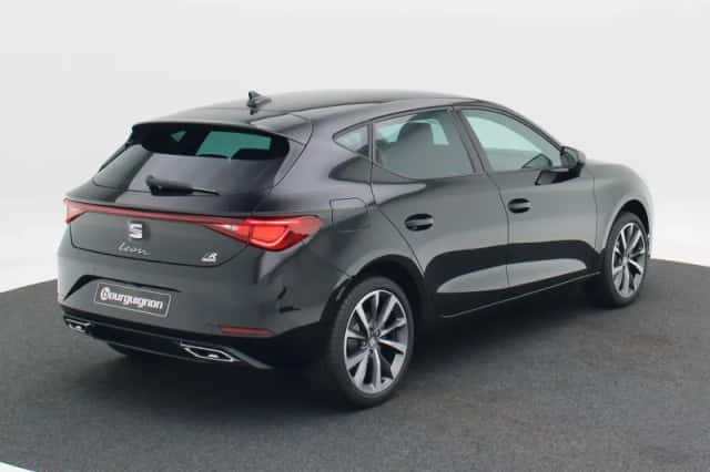 SEAT Leon (2026) thumbnail 2