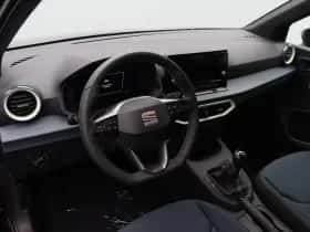 SEAT Arona (2027) thumbnail 3