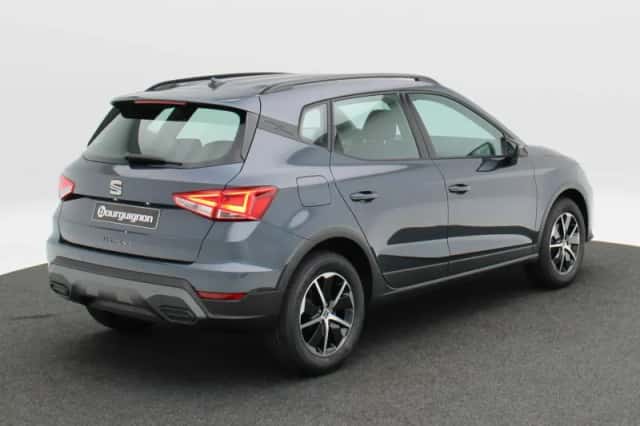 SEAT Arona (2026) thumbnail 2