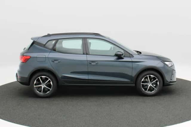 SEAT Arona (2026) thumbnail 6