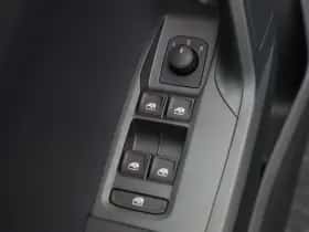 SEAT Arona (2026) thumbnail 16