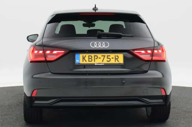 Audi A1 (2025) thumbnail 6