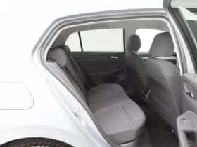 Volkswagen Golf (2026) thumbnail 33