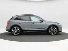 Audi Q5 (2023) thumbnail 6