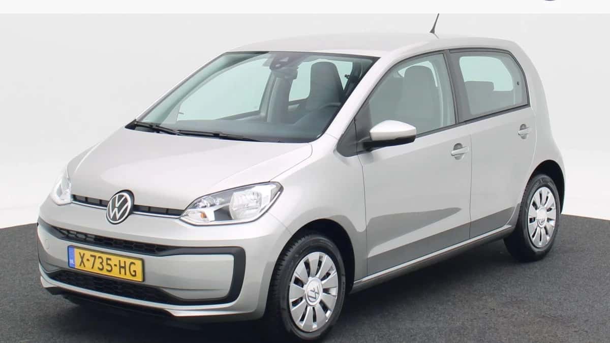 Volkswagen Up! (2023) — foto 1