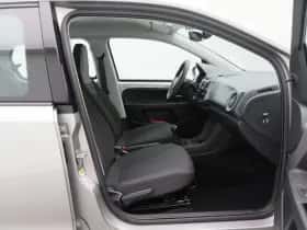 Volkswagen Up! (2023) thumbnail 6