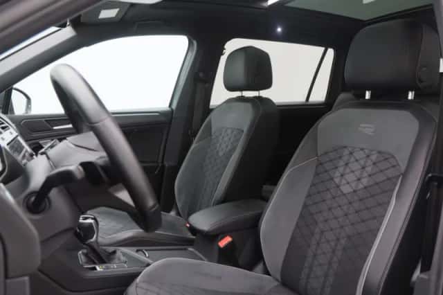 Volkswagen Tiguan (2023) thumbnail 6