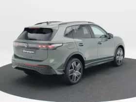 Volkswagen Tiguan thumbnail 2