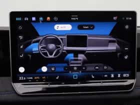 Volkswagen Tiguan thumbnail 31