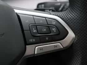 Volkswagen Golf (2025) thumbnail 28