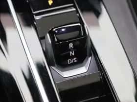 Volkswagen Golf thumbnail 34