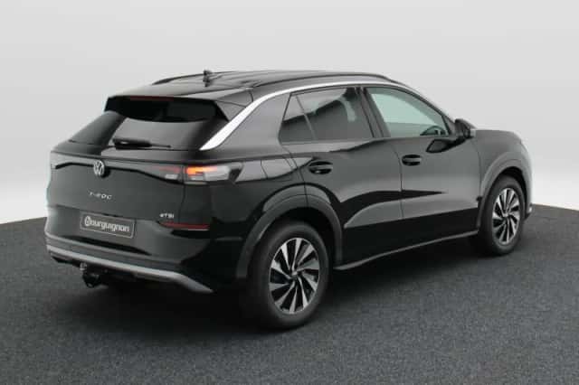 Volkswagen T-Roc (2026) thumbnail 2