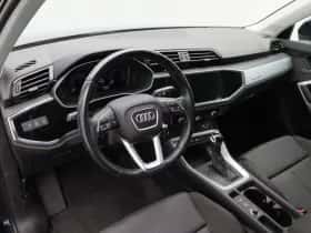 Audi Q3 (2019) thumbnail 3