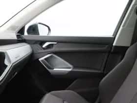 Audi Q3 (2019) thumbnail 31