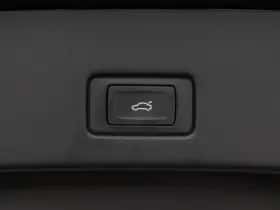Audi Q4 thumbnail 19