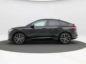 Audi Q4 thumbnail 7