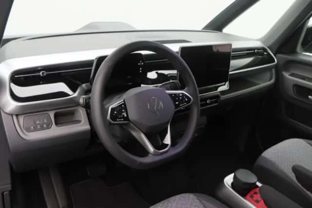 Volkswagen ID. Buzz (2026) thumbnail 3