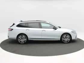 Volkswagen Passat (2026) thumbnail 6