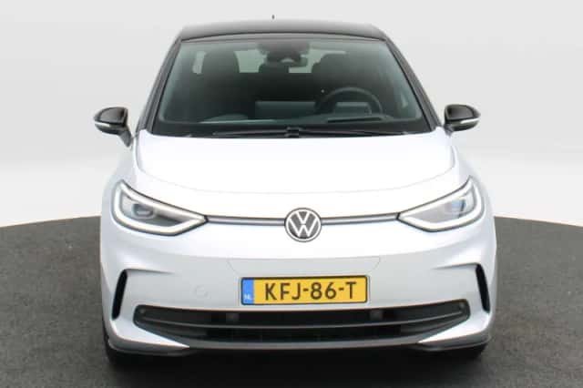 Volkswagen ID.3 (2026) thumbnail 4