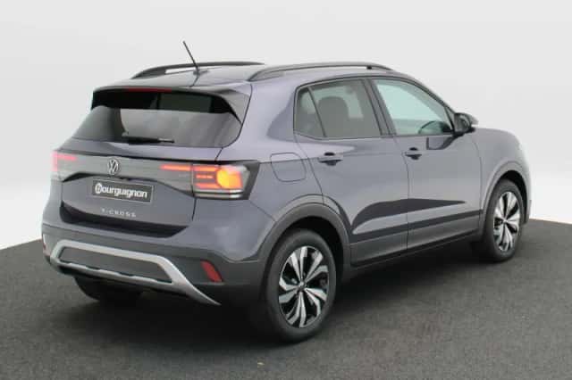Volkswagen T-Cross (2026) thumbnail 2