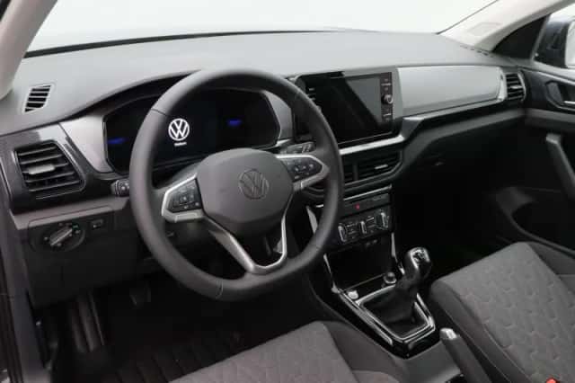 Volkswagen T-Cross (2026) thumbnail 3
