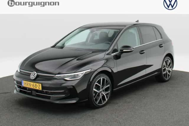 Volkswagen Golf (2025) thumbnail 1