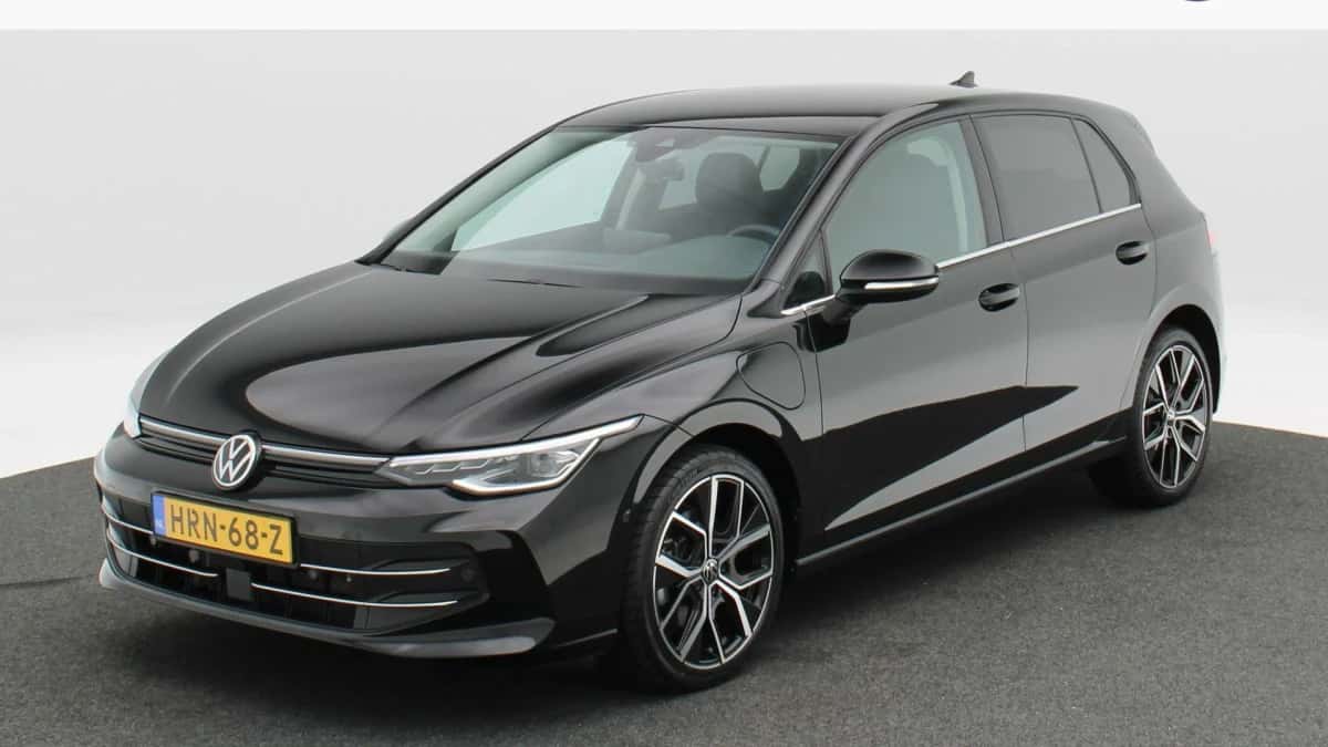 Volkswagen Golf — foto 1