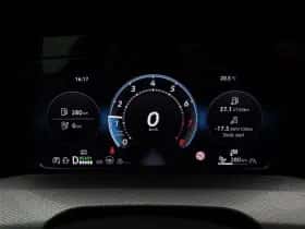 Volkswagen Golf thumbnail 21